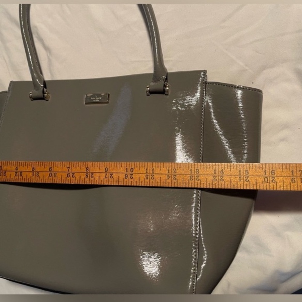 Near Mint! Kate Spade Bixby Place Camryn Large Patent Leather Tote 1st Edition - Picture 14 of 15